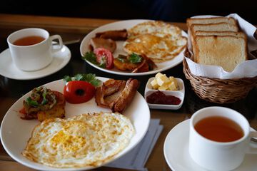 Breakfast area