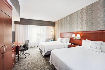 Room 21 of 33