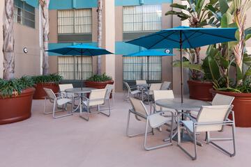 Terrace/Patio 38 of 38