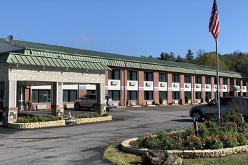 Motel 6 Williamstown WV