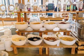 Breakfast buffet