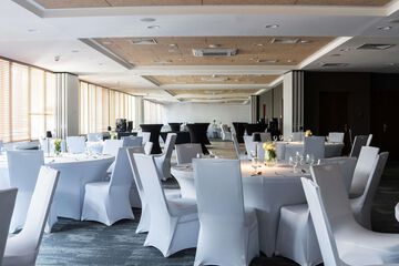Indoor wedding