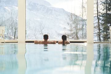 Rooftop pool