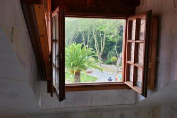 Photo 33
