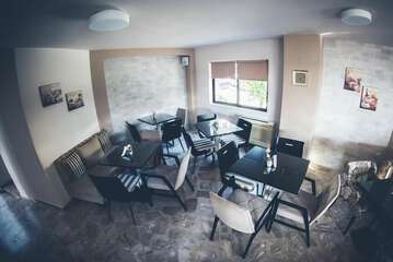 Cafe