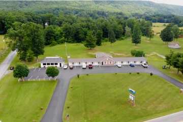 Hotel 3 of 28