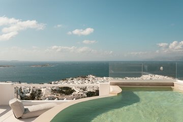Private pool