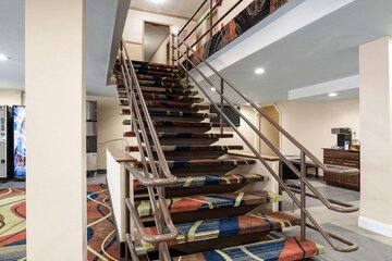 Hotel Interior 8 of 32