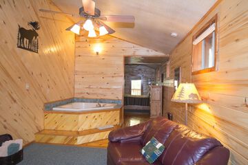 Jetted tub
