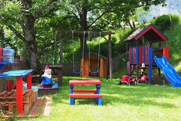 Children's play area - outdoor