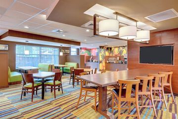 Fairfield Inn & Suites by Marriott Nashville Downtown MetroCenter