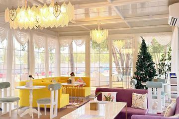 Cafe