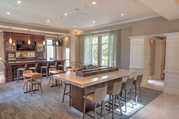 Hotel Interior 11 of 41