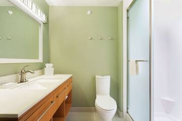 Bathroom shower