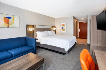 Room 50 of 121