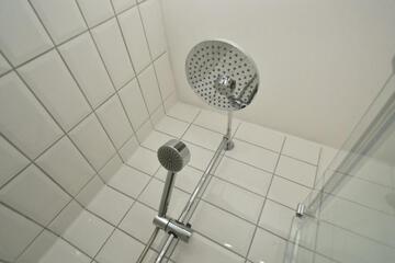Photo 51