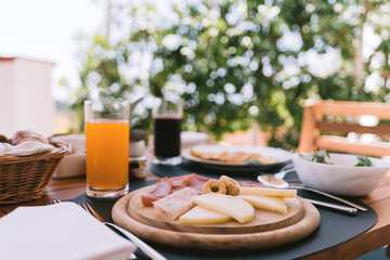Breakfast meal