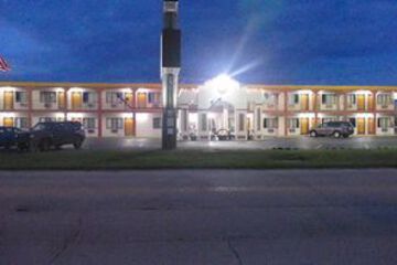 Hotel Front - Evening or Night