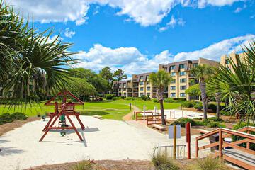 Children's play area - outdoor