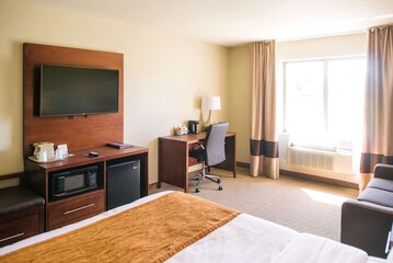 Room 51 of 75