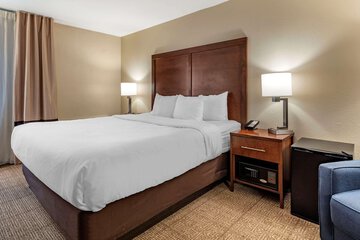 Room 42 of 57