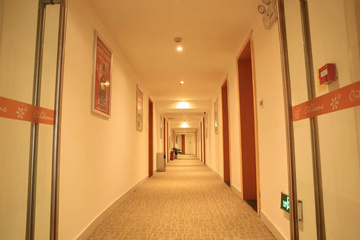 hotel_rooms