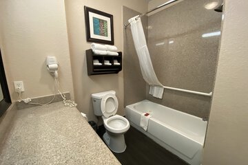 Room 31 of 69