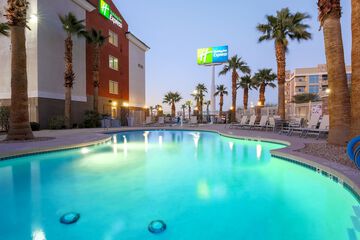 Holiday Inn Express Las Vegas - Stadium Area by IHG