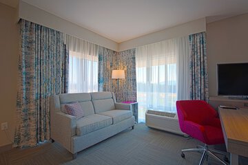 Room 34 of 49