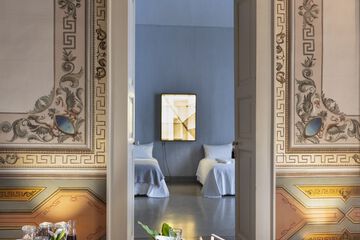 Room service - dining