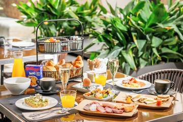 Breakfast meal