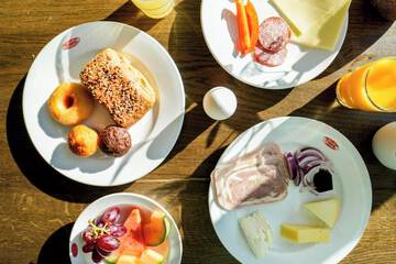 Breakfast meal