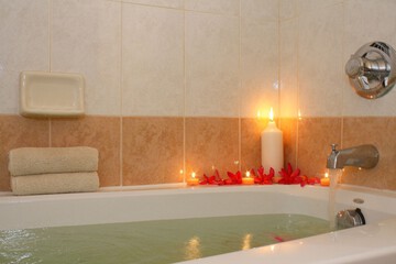 Jetted tub