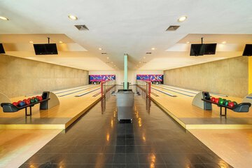 Bowling