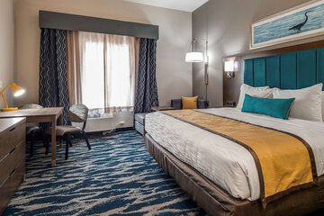 Room 10 of 36