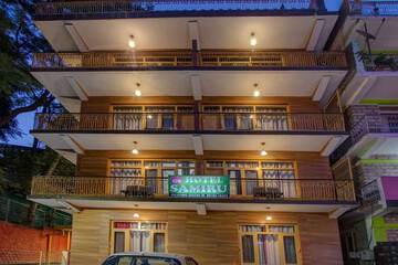 Front of property - evening/night
