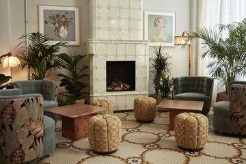 Lobby sitting area