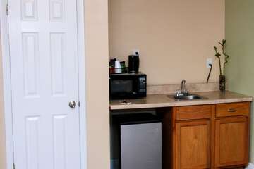 Private kitchenette