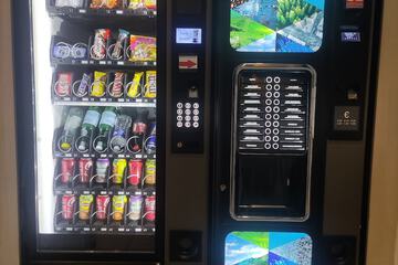 Vending machine