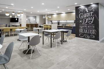 Breakfast/Coffee Service 21 of 27