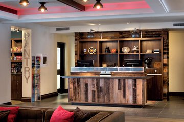 Hotel Interior 7 of 21