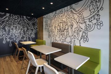 Breakfast area