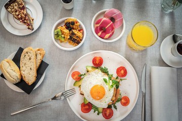 Breakfast meal