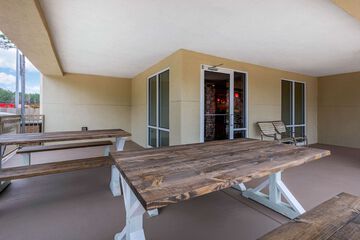 Property Grounds 41 of 41