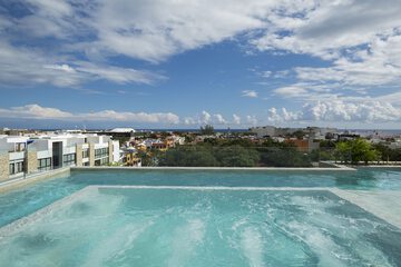 Rooftop pool