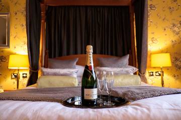 Room service - dining