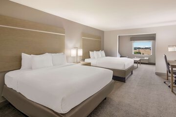 Best Western Plus Killeen / Fort Cavazos Hotel & Suites