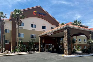 Comfort Suites Peoria Sports Complex