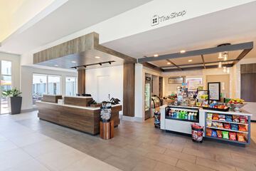 Snack bar