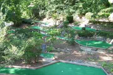 Mini-golf